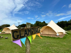 Lakeside Glamping Firecrest